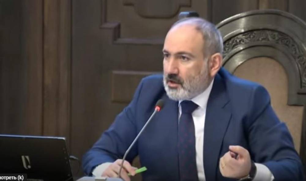 Չագուչը ձեռքիս գյուղեր եմ գնացել... կաշառք են վերցնում՝ ով որտեղ պատահի. Փաշինյանը բարկացավ