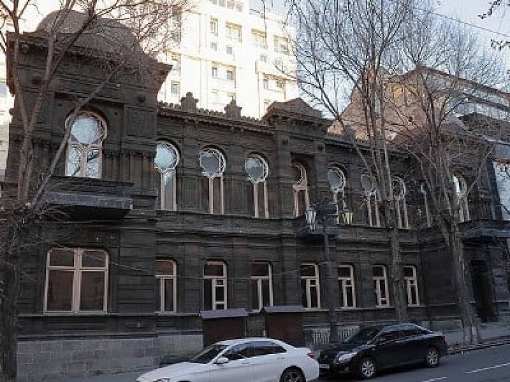 ԱՕԿՍ-ի շենքը վերադարձվել է պետությանը եւ կամրացվի պետական գույքի կառավարման կոմիտեին. Փաշինյան