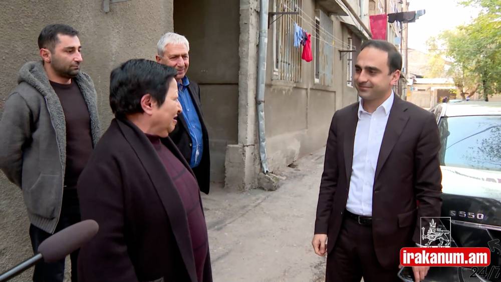 Տիգրան Ավինյանը շրջայց է կատարել Աջափնյակ վարչական շրջանում