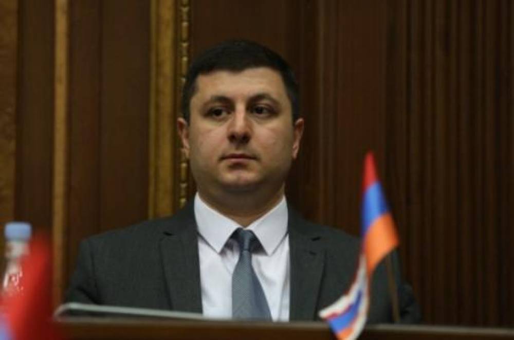 Սիսիան-Գորիս մայրուղուց` դեպի Տաթև գնացող հատվածը երկար ժամանակ է անմխիթար վիճակում է