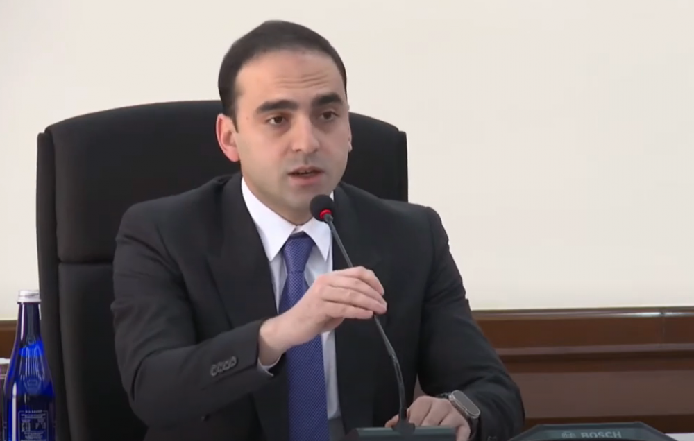 2.5 տոննա և ավելի քաշ ունեցող բեռնատարները Երևան կարող են մտնել երեկոյան 9-ից մինչև առավոտյան 7-ը