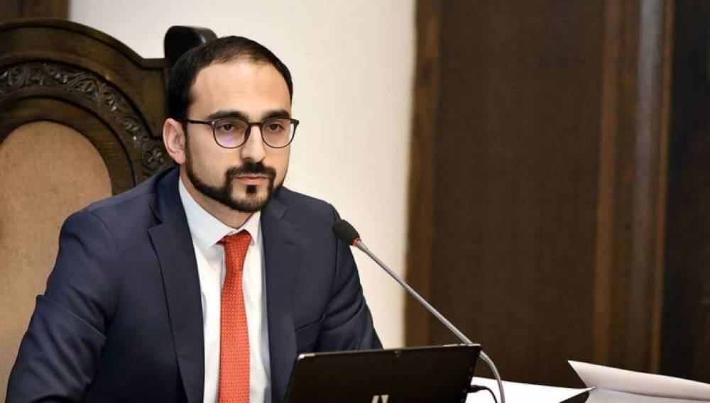Հետևաբար հարց՝ ի՞նչ գործ ունեք դուք այս նիստին.Ավինյանը՝ ավագանու ընդդիմադիր անդամներին