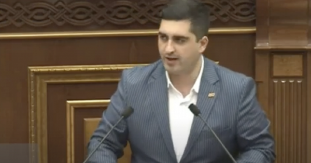 Թշնամին դարպասների մոտ է, մենք կեղծ խաղաղություն ենք ուզու՞մ, թե՞ իրական անվտանգություն.Դերզյան