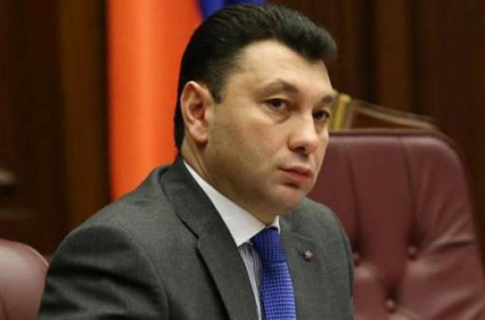 Նիկոլը փաստացի ընդունեց, որ 5 հազար ընտանիքի ճրագ ինքն է մարել