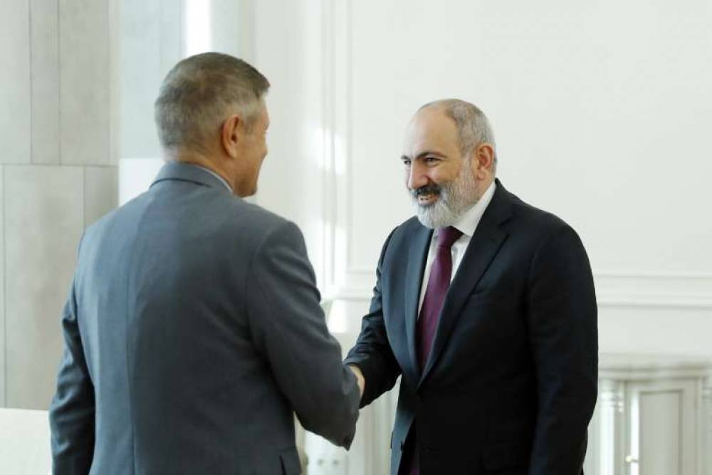 Վարչապետ Փաշինյանը հրաժեշտի հանդիպում է ունեցել ՀՀ-ում Հունաստանի դեսպանի հետ