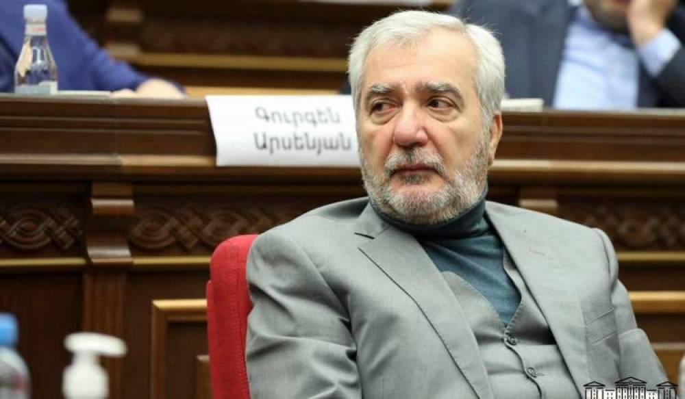Անդրանիկ Քոչարյանը խախտել է օրենքը․ «Հրապարակ»