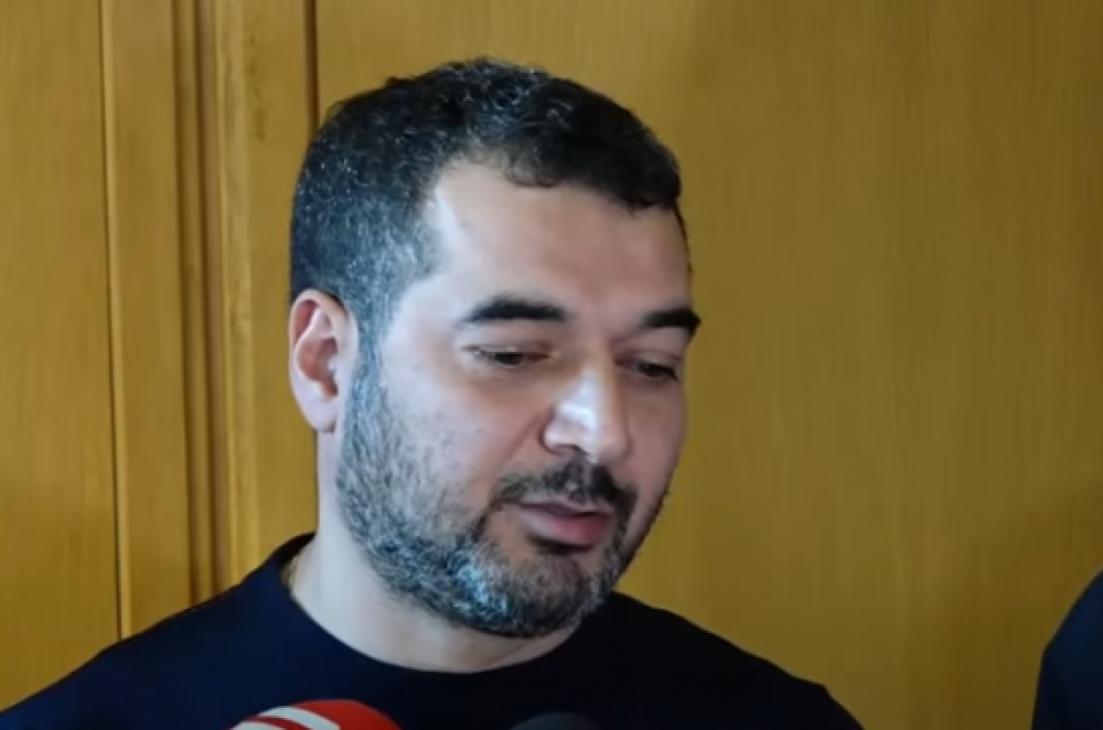 «Ինքն է իրեն քննադատել»․ Հակոբյանը պատասխանեց հարցին՝ ՔՊ նիստին Փաշինյանին քննադատե՞լ են, թե՞ չեն համարձակվել