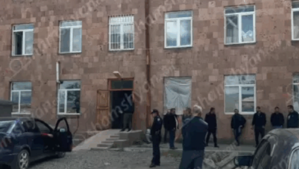 Թալինի հիվանդանոց են տեղափոխվել ընտանիքի 5 անդամներ, այդ թվում՝ 2 անչափահասներ