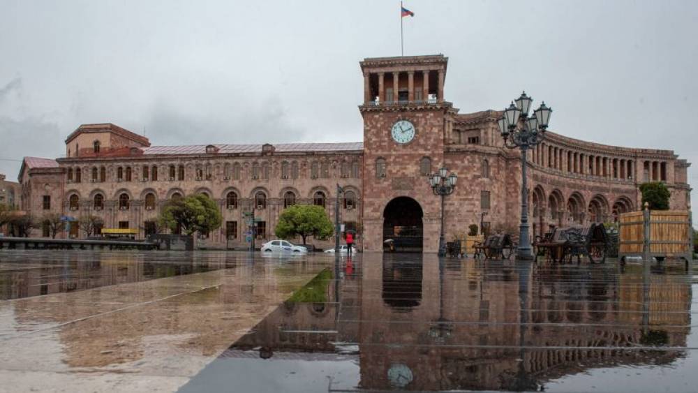 Ավելի քան 14 մլրդ դոլար պետական պարտք, եւ ո՛չ մի գլոբալ նախագիծ կյանքի չի կոչվել. «Ժողովուրդ»