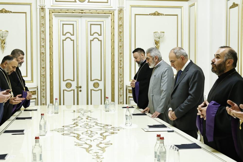 «Նա այլևս չի կարող Արցախի թեմը առաջնորդել». Արցախցիները ցանկացել են Վրթանես եպիսկոպոս Աբրահամյանի հարցով դիմել Կաթողիկոսին