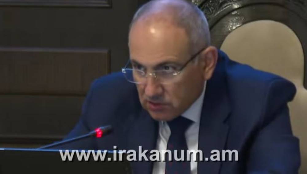 Մտնում ես մարզադահլիճ՝ թենիսի սեղանը դրված է բասկետբոլի վահանակի տակ․ Նիկոլ Փաշինյան