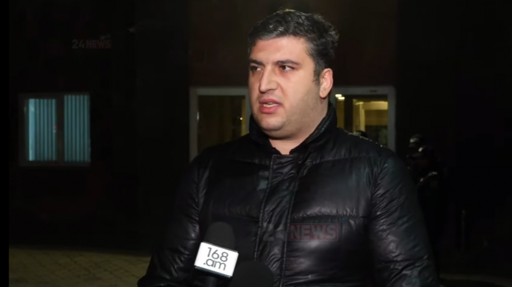 Ընդդիմադիր դաշտում օրակարգ է փոխվել, որովհետև Երրորդ նախագահ Սերժ Սարգսյանի խոսքից հետո կալանքի տարան Նարեկին և Վազգենին. Դանիելյան