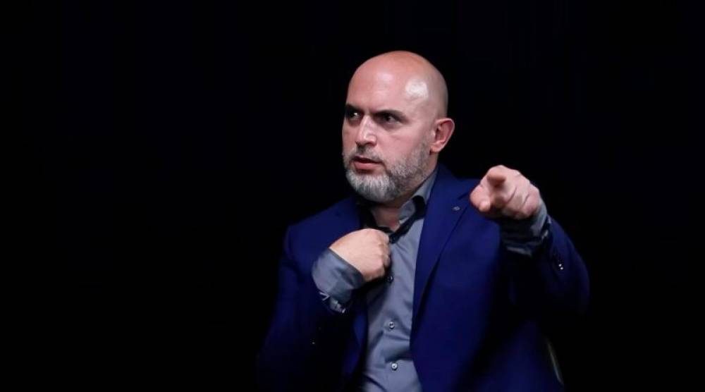 «Սյունյաց ողջույնի» արժանացած եւ երկիրը f*ck-up արած ոհմակը նաև մազոխիստ է. Աշոտյան