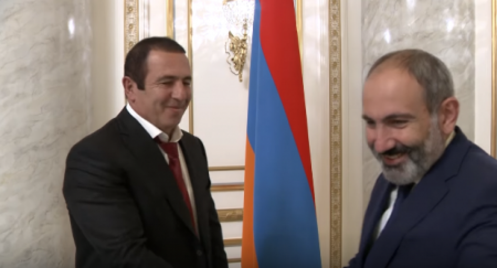 Միշտ քո կողքն եմ եղել, քո կողքն եմ, քո կողքը լինելու եմ. Ծառուկյանը՝ Փաշինյանին (տեսանյութ)