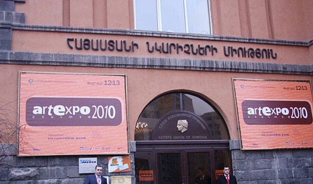 Լարված իրավիճակ նկարիչների միությունում