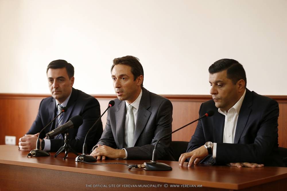 Հայկ Մարությանը Էրեբունի վարչական շրջանի աշխատակազմին է ներկայացրել նորանշանակ ղեկավարին