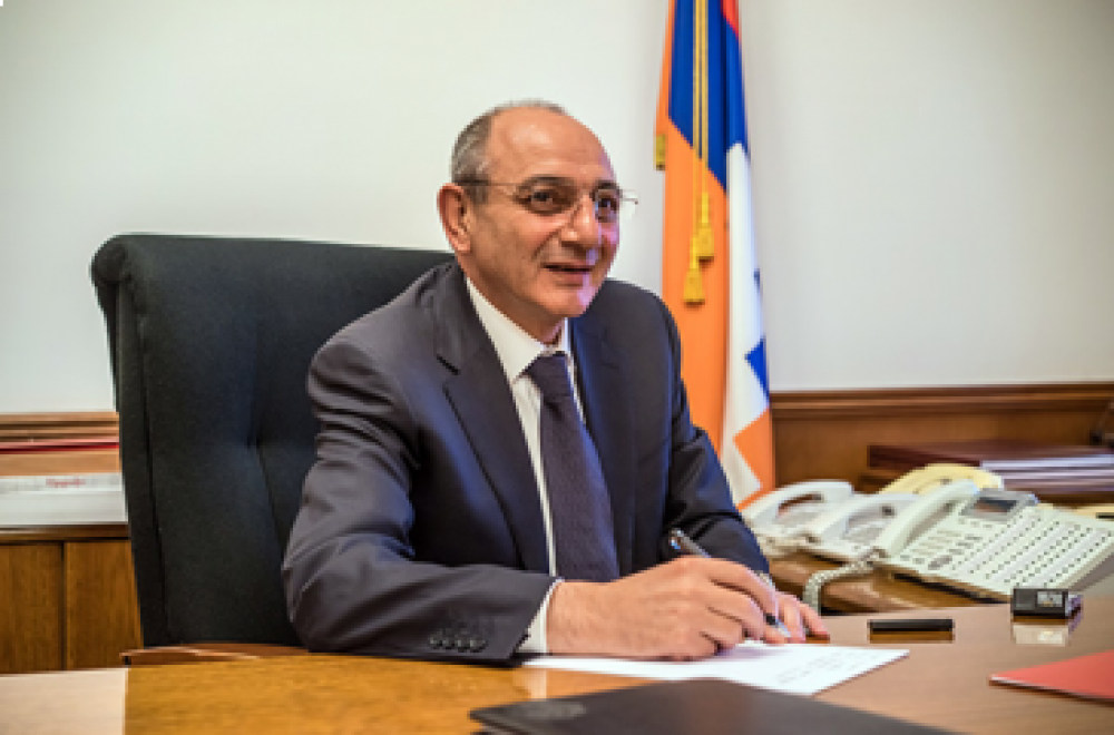 Բակո Սահակյանի շնորհավորական ուղերձը Ուսուցչի օրվա առթիվ