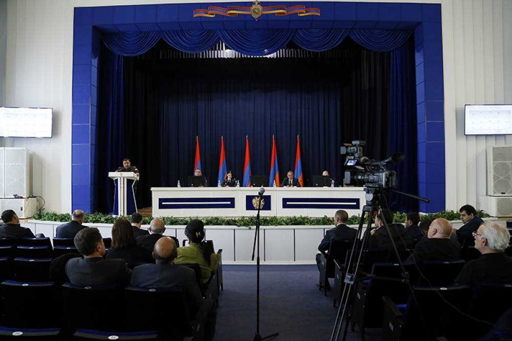 Հանրային քննարկում ՀՀ ոստիկանությունում (տեսանյութ)