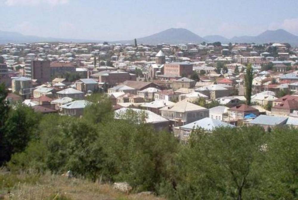 Ճամբարակի փոխքաղաքապետը հերքում է քաղաքապետի և Գեղարքունիքի փոխմարզպետի միջև միջադեպի մասին լուրերը