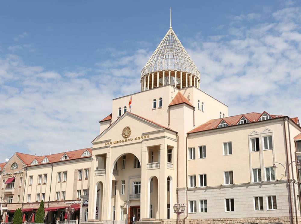 Արցախի ԱԺ-ն Հայաստանում հնարավոր է նիստ անի և ինքնորոշման հարցը կրկին բարձրացնի. «Ժողովուրդ»