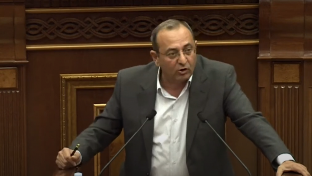 Ձեր դավադիր գործողություններով հայաթափել եք Արցախը, ձեր մեղքը մի' գցեք Արցախի հերոսական ժողովրդի վրա