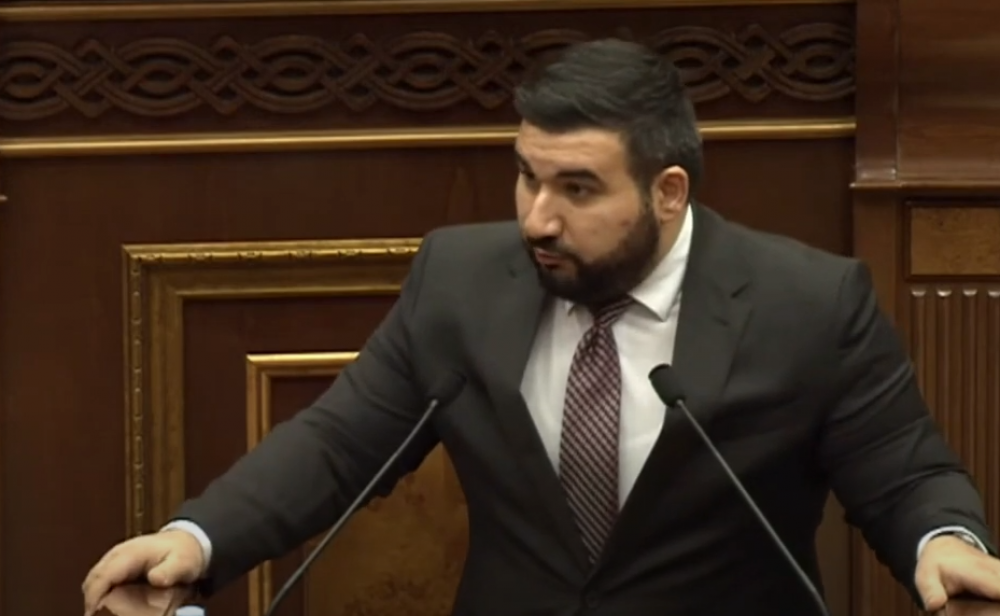 Տո ազգագործանն էլ եք, կապիտուլյանտն էլ եք, հողատուն էլ եք. Ալեքսանյանը՝ ընդդիմությանը