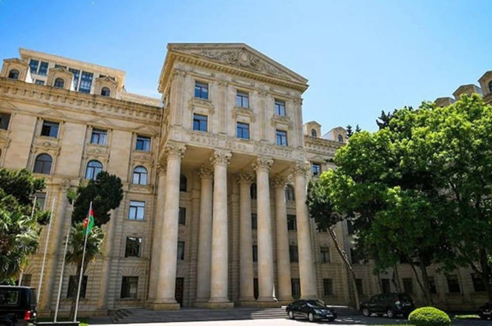 Հայաստանը պետք է ձեռնպահ մնա հակասական հայտարարություններից, ցույց տա հարգանք միջազգային իրավունքի նորմերի և սկզբունքների նկատմամբ. Ադրբեջանի ԱԳՆ