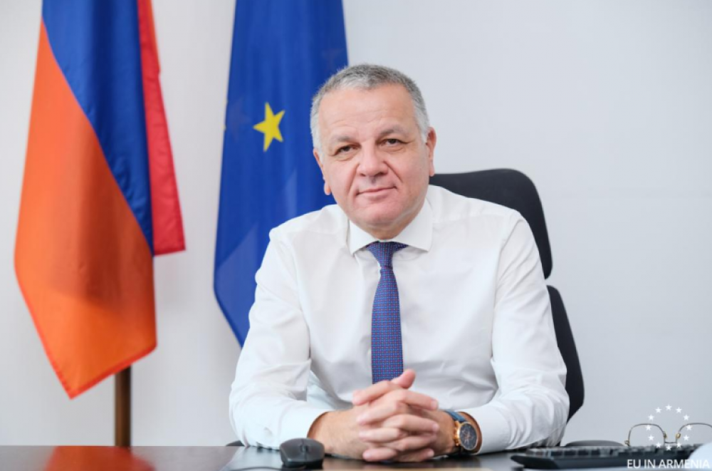 Ղարաբաղի հայերի համար ևս 30 մլն եվրո կավելացնենք ՀՀ կառավարության բյուջեում. ՀՀ-ում ԵՄ դեսպան