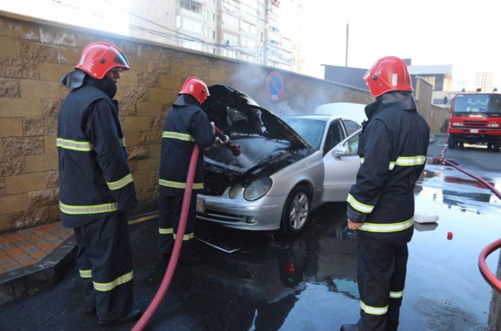 Հրդեհ «Mercedes-Benz»-ում․ տուժածներ չկան