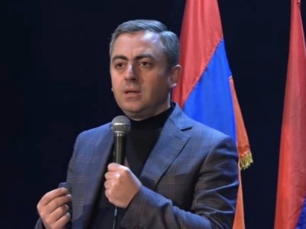 Երբեք մոտքովս չէր անցնի, որ մի օր ստիպված կլինեմ հերքել այս հիմարությունը, որը տարածում է Նիկոլի ռեժիմը. Սաղաթելյան