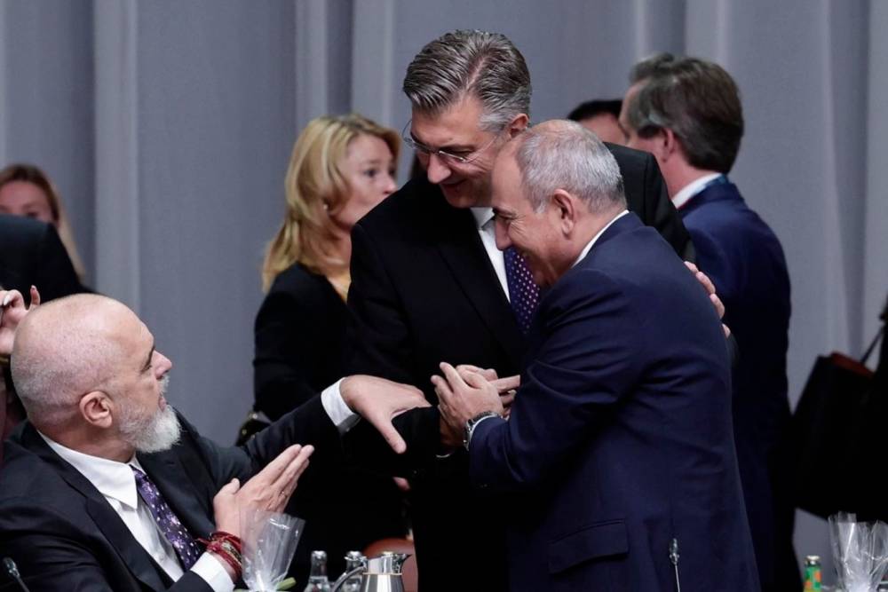 Փաշինյանը կարճատև շփումներ է ունեցել արտերկրի գործընկերների հետ