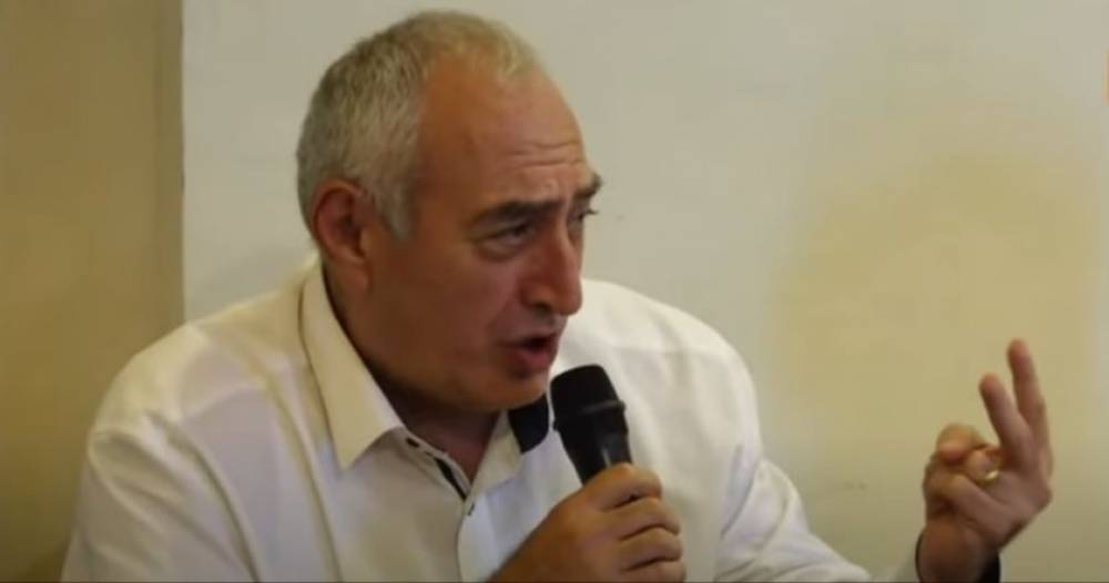 էս մարդիկ 2 օր է՝ Նուբարաշենի աղբավայրի հարցը չեն կարողանում լուծել. Կարեն Քոչարյանը՝ իշխանությանը