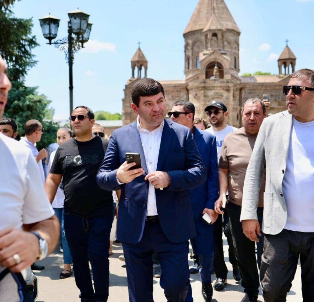 Դավիթ Համբարձումյանին ազատազրկեցին 6 տարի, 3 ամիս ժամկետով