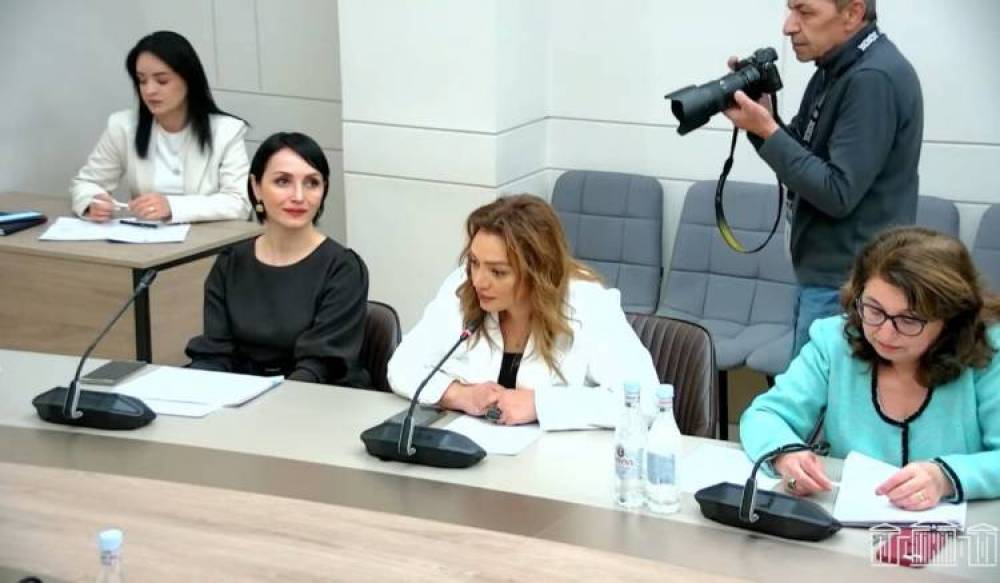 «Չինգաչունգ» են անում ծառայողական մեքենաների համար․ «Հրապարակ»