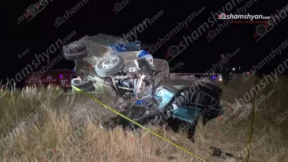 Արագածոտնի մարզում «Mercedes»-ի և քարով բարձված «ԶԻԼ»-ի մասնակցությամբ ավտովթարի հետևանքով հիվանդանոց տեղափոխված «Mercedes»-ի 18-ամյա վարորդը մшհшցել է