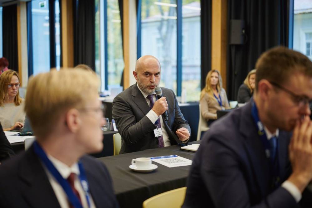 Աշոտյանը ԵԺԿ քաղաքական համաժողովում խոսել է Հայաստանի և Ադրբեջանի բանտերում ապօրինաբար պահվող հայերի մասին