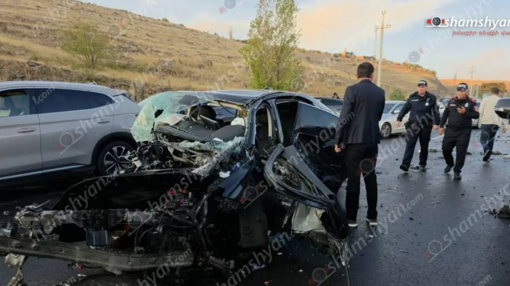 Ինչպես է տեղի ունեցել խոշոր ու շղթայական ավտովթարը՝ Չայնիի» ոլորաններում. ՏԵՍԱՆՅՈՒԹ