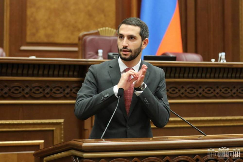 Ռուբինյանն ընդդիմությանը կոչ է անում ժողովրդին հնարավորություն տալ որոշել՝ ուզո՞ւմ են նոր Սահմանադրություն, թե՞ ոչ
