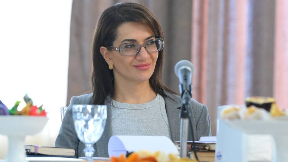 Աննա Հակոբյանը մոբիլիզացրել է բուհերը․ «Հրապարակ»