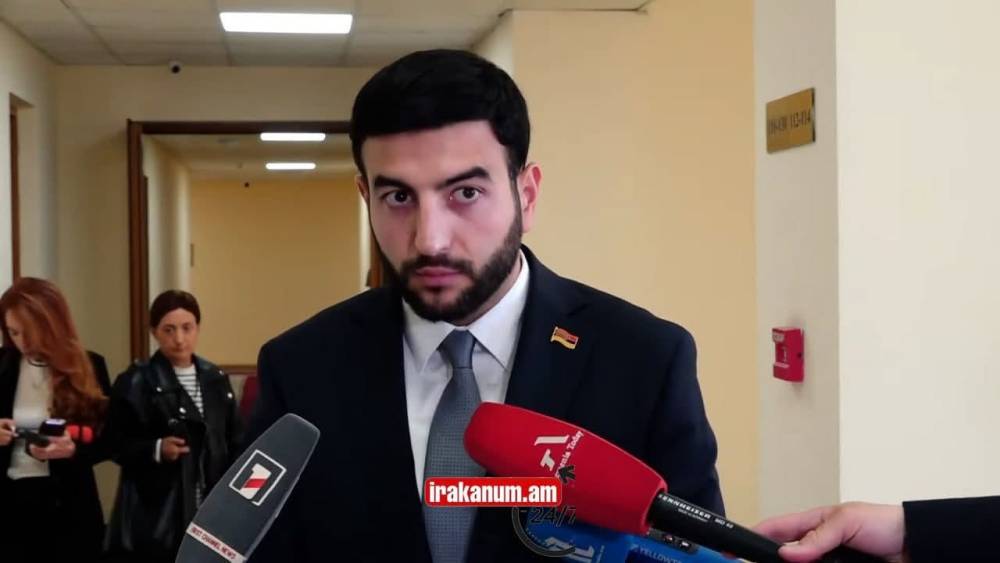 Եթե «Ուժեղ Հայաստան»-ի պատգամավորները փաստեր ունեն, թող դիմեն վարչապետին. Միքայել Խաչատրյան