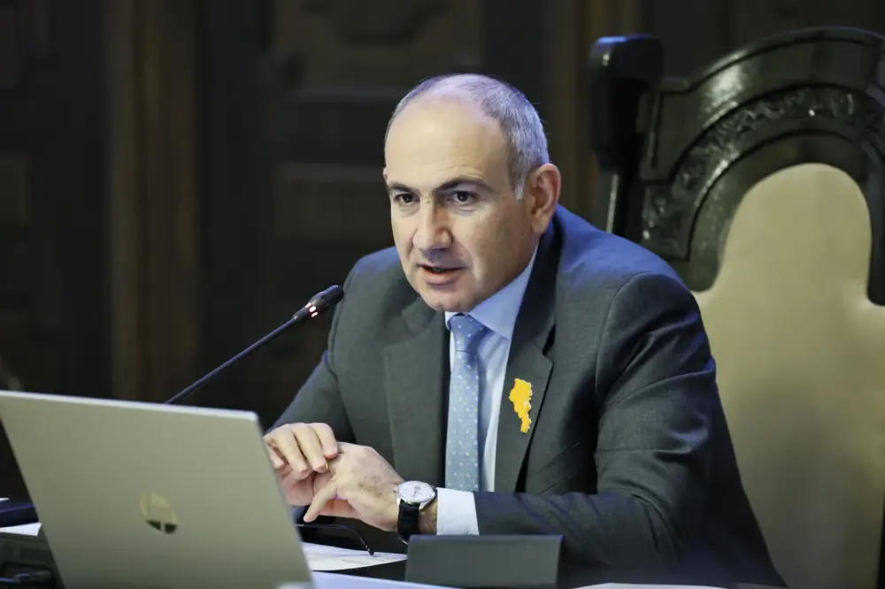 Փաշինյանը նոր «հոկտեմբերի 2» է պլանավորո՞ւմ․ «Հրապարակ»