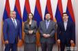 «Հայաստան» խմբակցության պատգամավորներն ակտիվորեն հանդիպում են դեսպանների հետ. «Հրապարակ»