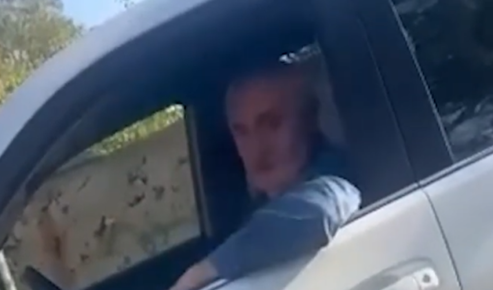 Արարատի մարզպետի հայրը հորդորում է «Քյարքի ասել» Տիգրանաշենին, որ թուրքերի մոտ «գինը չբարձրանա»