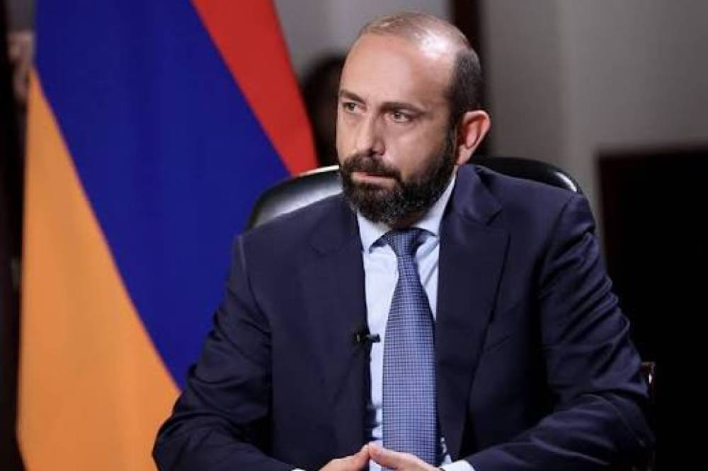 Եթե Ադրբեջանում մեր գնացքի հետ բան տեղի ունենա, դրանով պետք է զբաղվեն ադրբեջանցի մասնագետները. Արարատ Միրզոյան