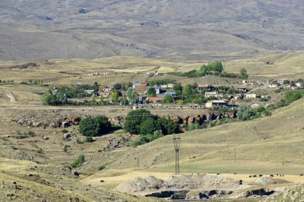 Ադրբեջանցու կրակոցից վիրավորված կինը 38 տարեկան է, վնասվածքը ազդրի հատվածում է. ԲԿ տնօրենը մանրամասնում է