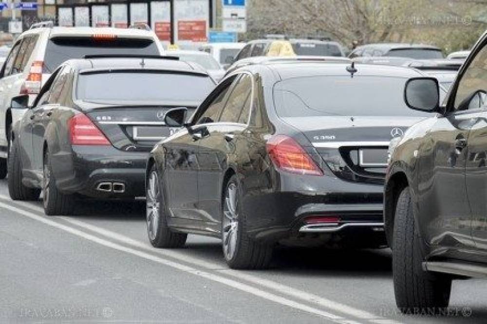 Երևանի երկու փողոցներում հոկտեմբերի 23-ից կանգառն արգելվելու է, մեքենաները կտարհանվեն