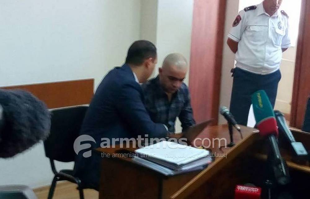 Սաշիկ Սարգսյանի որդին՝ Հայկ Սարգսյանը, պատասխանում է դատավորի հարցերին (լուսանկար)