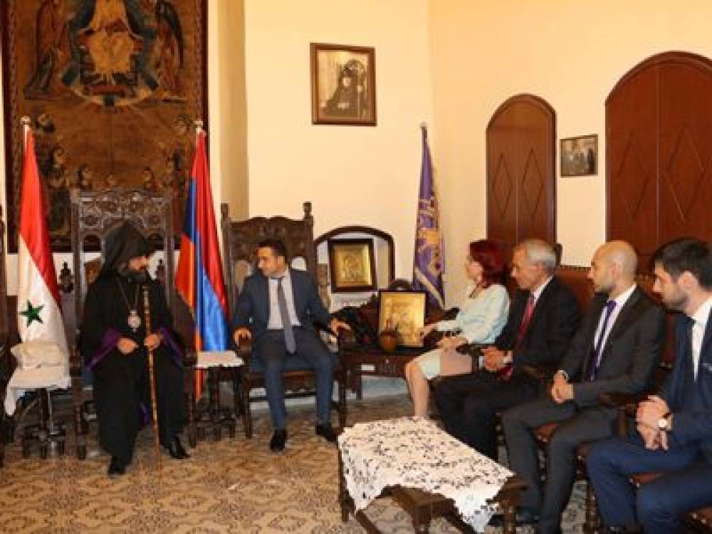 Սփյուռքի նախարար Մխիթար Հայրապետյանը Սիրիայում է. նա մեկնելու է նաեւ Հալեպ