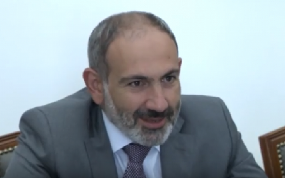 Փաշինյանը անգլերեն է խոսել Թումոյի խորհրդի անդամների հետ հանդիպմանը (տեսանյութ)