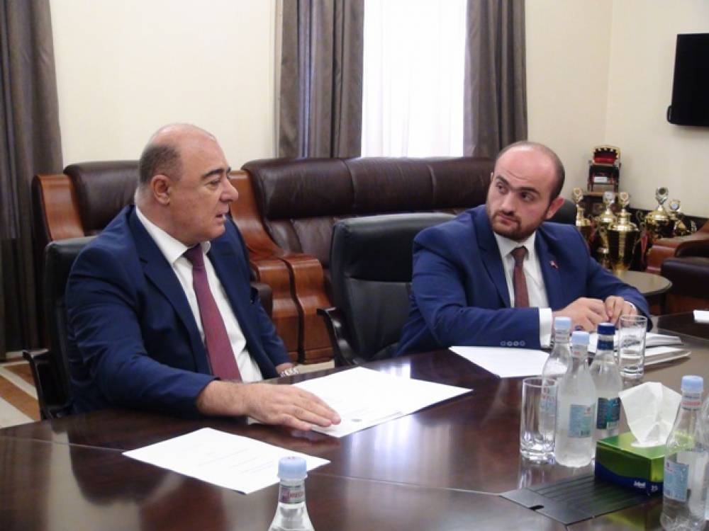 Փոխնախարար Դավիթ Գևորգյանը Շիրակի մարզում աշխատանքային խորհրդակցություն է անցկացրել